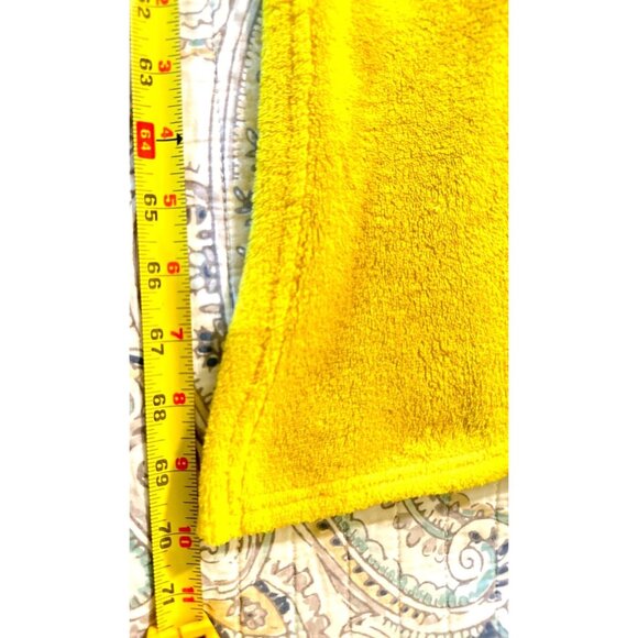 Pokémon Pikachu Fleece Blanket Pillow Throw Wrap Yellow Kids Sleeping Bed Nap - Picture 6 of 7